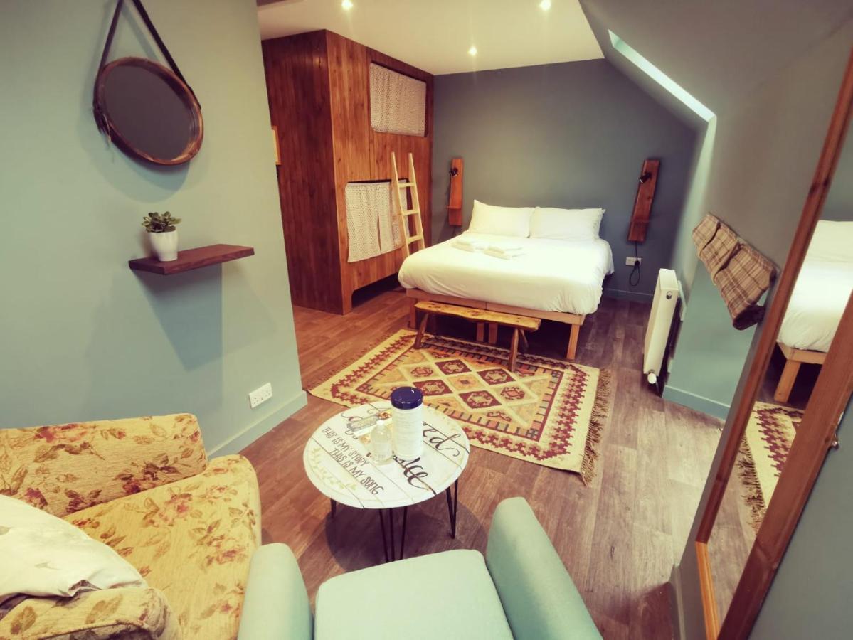 Albergue Comrie Croft Crieff Exterior foto